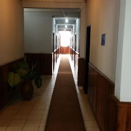 Saffana Hotel Douala Exterior foto