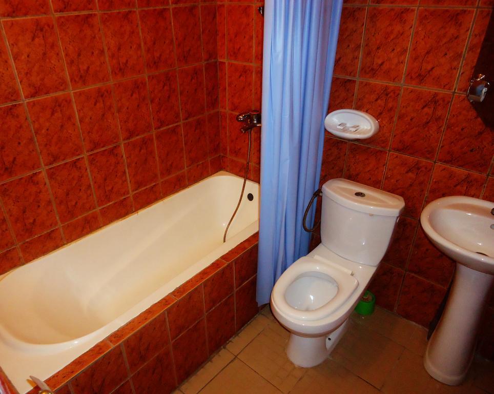 Saffana Hotel Douala Habitación foto