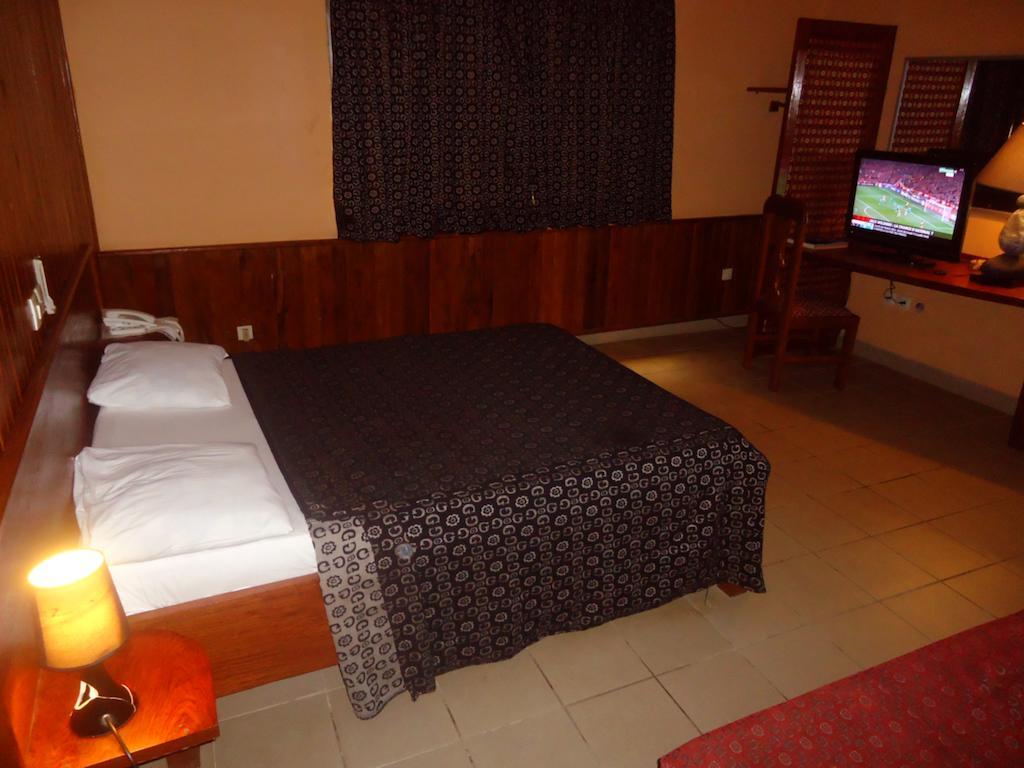 Saffana Hotel Douala Habitación foto
