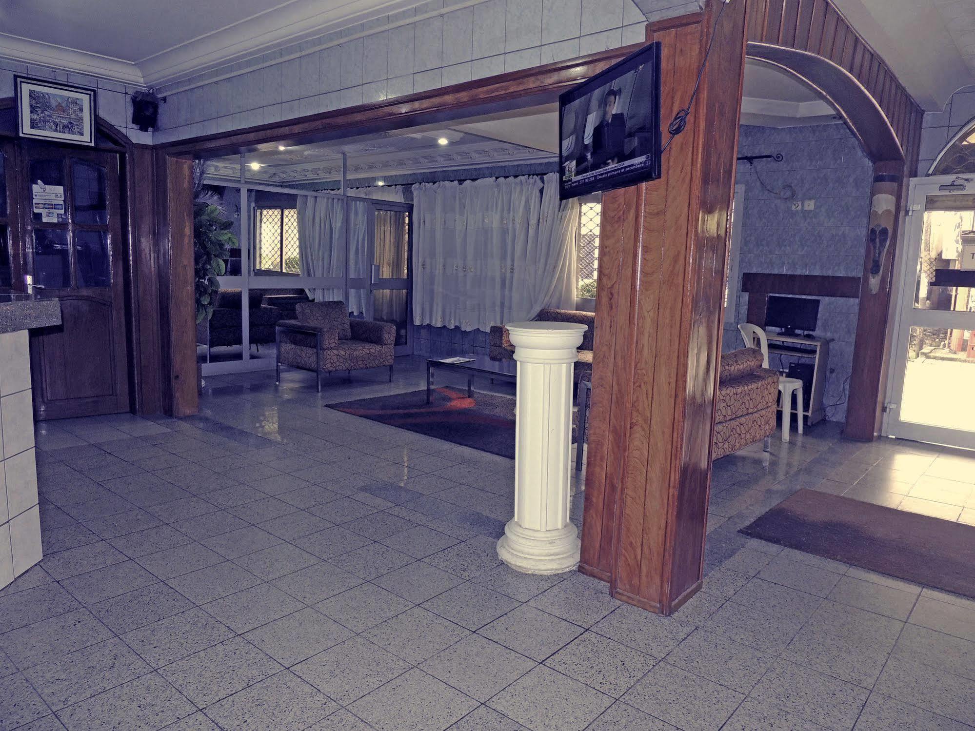 Saffana Hotel Douala Exterior foto
