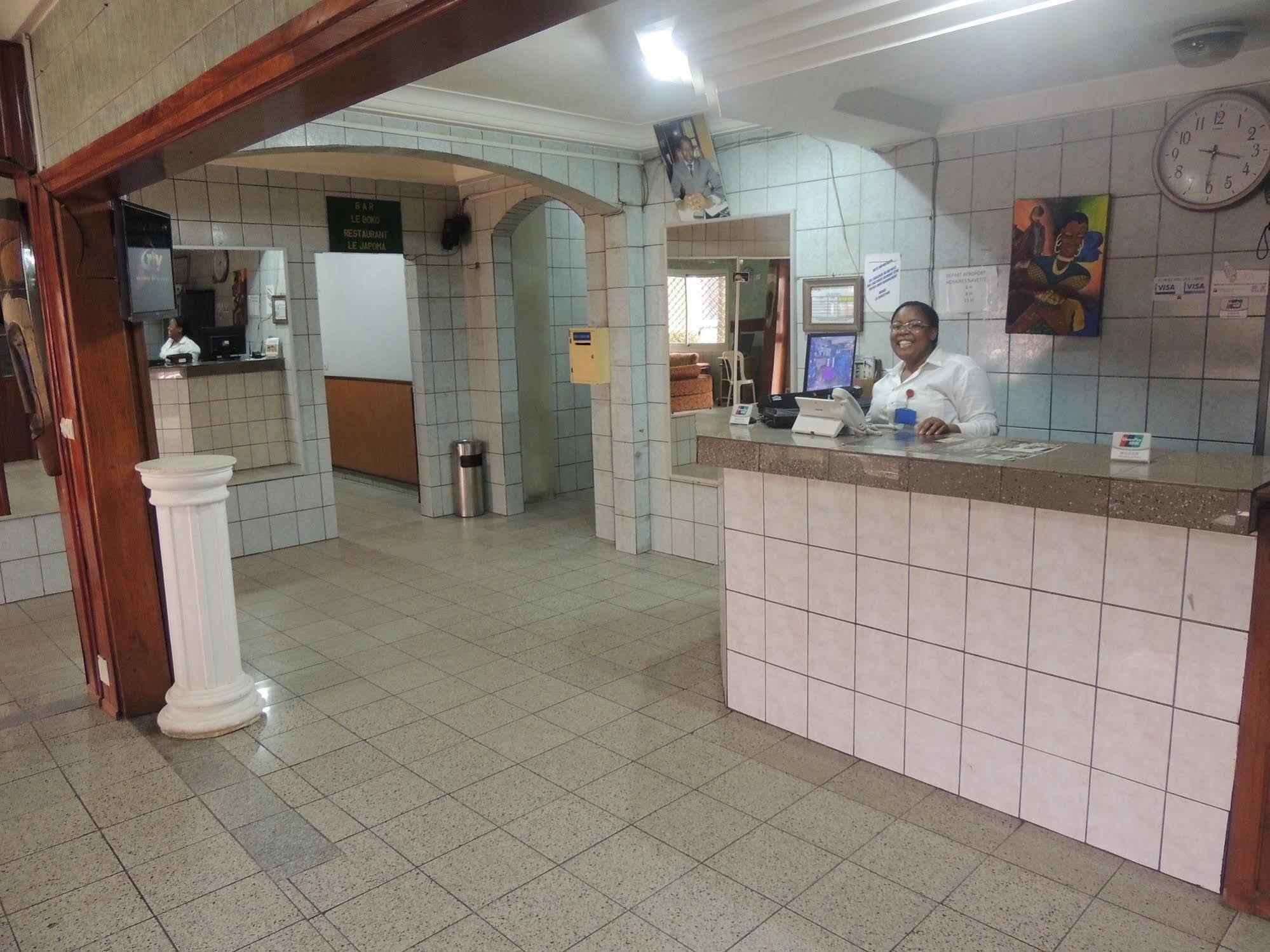 Saffana Hotel Douala Exterior foto